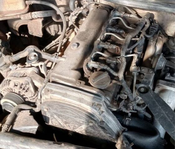Киа Соренто, объемом двигателя 2.5 л и пробегом 300 тыс. км за 1559 $, фото 8 на Automoto.ua