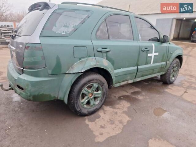 Киа Соренто, объемом двигателя 2.5 л и пробегом 334 тыс. км за 4000 $, фото 2 на Automoto.ua