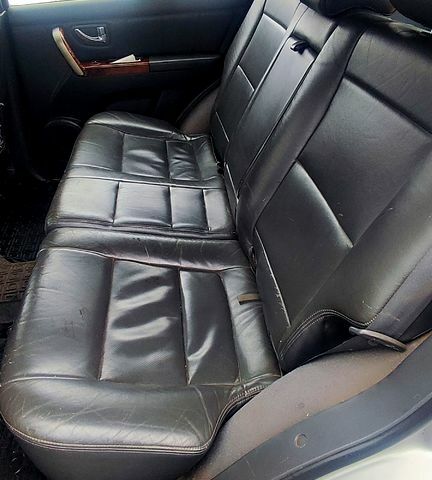 Киа Соренто, объемом двигателя 25 л и пробегом 153 тыс. км за 3900 $, фото 6 на Automoto.ua