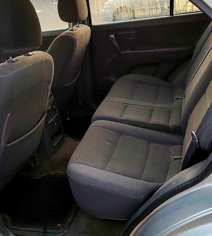 Киа Соренто, объемом двигателя 25 л и пробегом 280 тыс. км за 3100 $, фото 8 на Automoto.ua