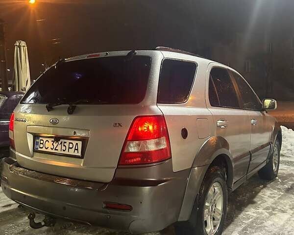 Киа Соренто, объемом двигателя 2.4 л и пробегом 210 тыс. км за 5999 $, фото 3 на Automoto.ua