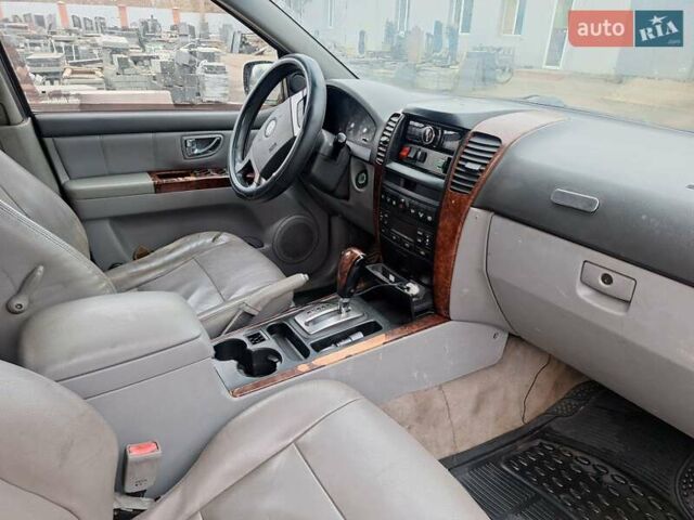 Киа Соренто, объемом двигателя 2.5 л и пробегом 334 тыс. км за 4000 $, фото 11 на Automoto.ua