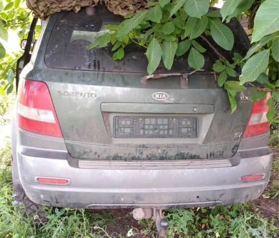 Киа Соренто, объемом двигателя 2.5 л и пробегом 300 тыс. км за 1559 $, фото 6 на Automoto.ua