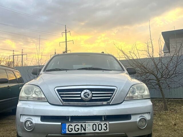 Киа Соренто, объемом двигателя 25 л и пробегом 280 тыс. км за 3100 $, фото 2 на Automoto.ua