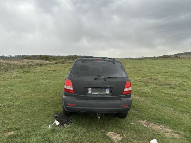 Киа Соренто, объемом двигателя 2.5 л и пробегом 320 тыс. км за 5000 $, фото 5 на Automoto.ua