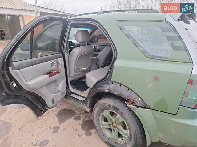 Киа Соренто, объемом двигателя 2.5 л и пробегом 334 тыс. км за 4000 $, фото 7 на Automoto.ua