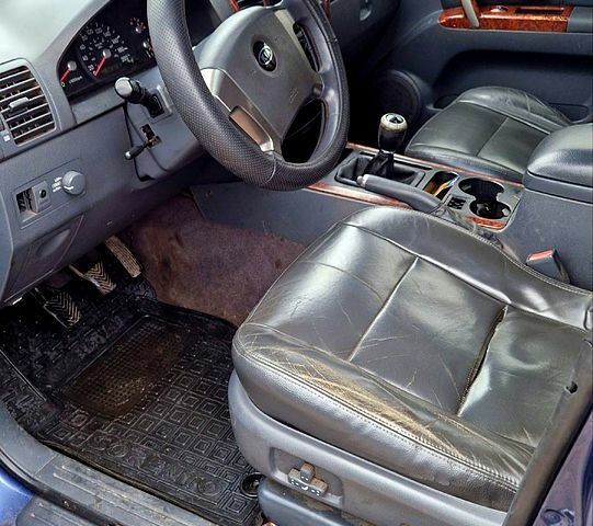 Кіа Соренто, об'ємом двигуна 25 л та пробігом 220 тис. км за 4300 $, фото 1 на Automoto.ua
