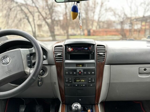 Кіа Соренто, об'ємом двигуна 2.5 л та пробігом 250 тис. км за 3400 $, фото 8 на Automoto.ua