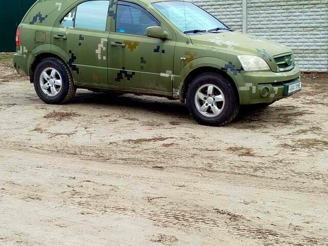 Киа Соренто, объемом двигателя 2.5 л и пробегом 360 тыс. км за 3500 $, фото 2 на Automoto.ua