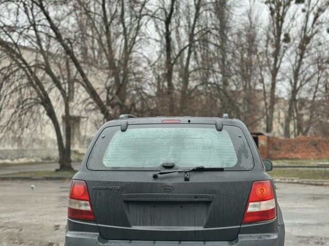 Кіа Соренто, об'ємом двигуна 2.5 л та пробігом 250 тис. км за 3400 $, фото 4 на Automoto.ua