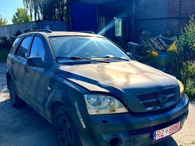 Киа Соренто, объемом двигателя 2.5 л и пробегом 327 тыс. км за 3500 $, фото 1 на Automoto.ua