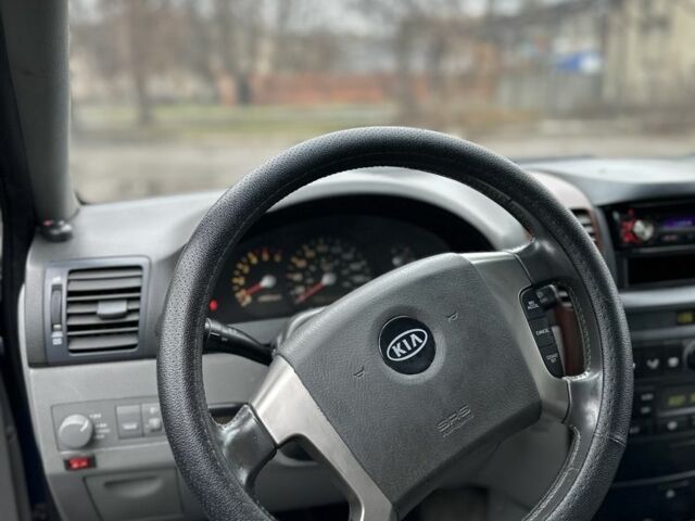 Кіа Соренто, об'ємом двигуна 2.5 л та пробігом 250 тис. км за 3400 $, фото 11 на Automoto.ua