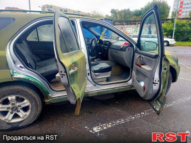 Киа Соренто, объемом двигателя 2.5 л и пробегом 280 тыс. км за 2495 $, фото 5 на Automoto.ua