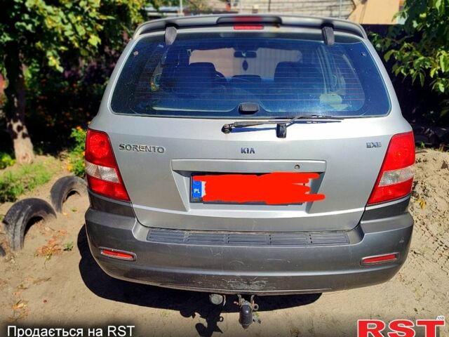 Киа Соренто, объемом двигателя 2.5 л и пробегом 221 тыс. км за 3900 $, фото 3 на Automoto.ua