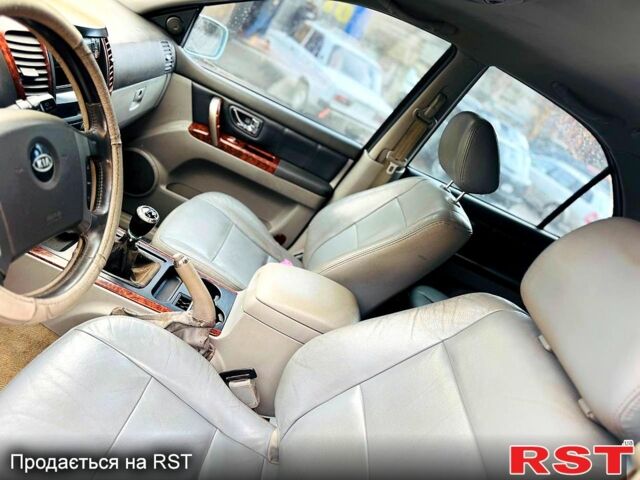 Киа Соренто, объемом двигателя 2.5 л и пробегом 280 тыс. км за 4300 $, фото 8 на Automoto.ua