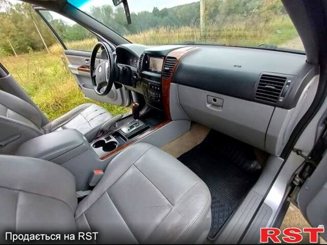 Киа Соренто 2005 в Конотопе на Automoto.ua Киа Соренто, объемом двигателя 2.5 л и пробегом 269 тыс. км за 4500 $, фото 2 на Automoto.ua