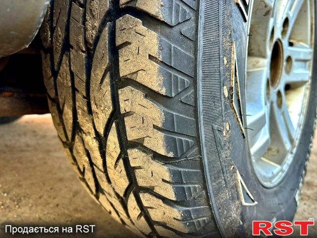 Кіа Соренто, об'ємом двигуна 25 л та пробігом 268 тис. км за 3300 $, фото 13 на Automoto.ua