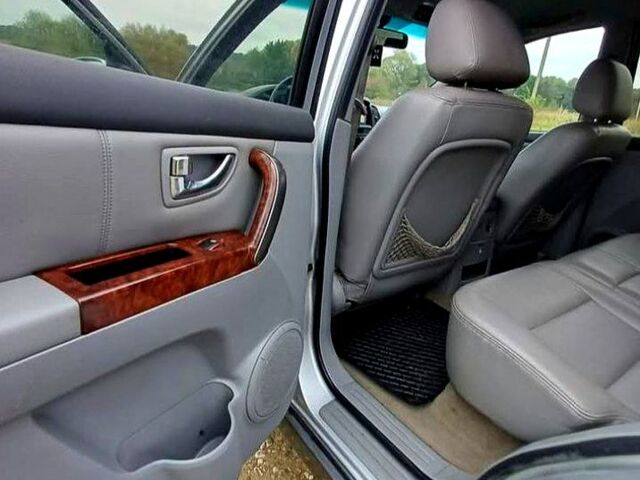 Киа Соренто 2005 в Конотопе на Automoto.ua Киа Соренто, объемом двигателя 2.5 л и пробегом 269 тыс. км за 4500 $, фото 3 на Automoto.ua