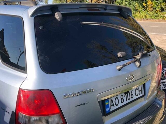Киа Соренто 2005 в Виноградове на Automoto.ua Киа Соренто, объемом двигателя 2.5 л и пробегом 200 тыс. км за 4600 $, фото 2 на Automoto.ua