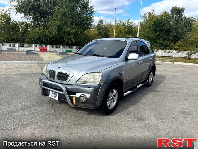 Киа Соренто, объемом двигателя 2.5 л и пробегом 346 тыс. км за 3450 $, фото 4 на Automoto.ua