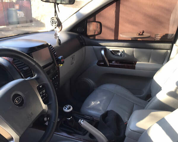 Киа Соренто, объемом двигателя 2.5 л и пробегом 317 тыс. км за 6900 $, фото 22 на Automoto.ua