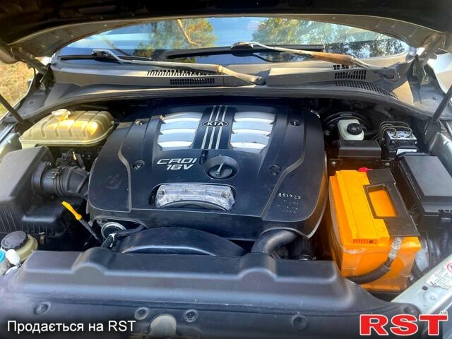 Киа Соренто, объемом двигателя 2.5 л и пробегом 236 тыс. км за 4000 $, фото 8 на Automoto.ua