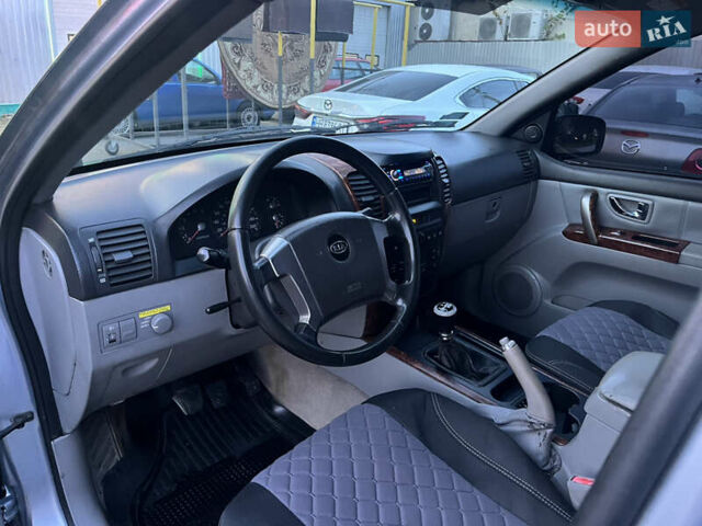 Кіа Соренто, об'ємом двигуна 2.5 л та пробігом 200 тис. км за 3300 $, фото 8 на Automoto.ua