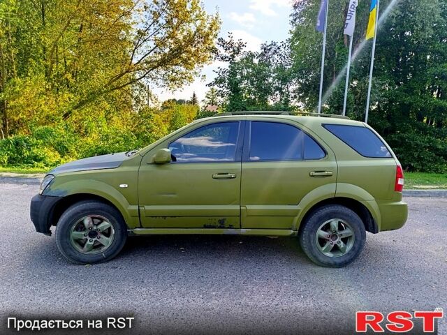 Киа Соренто, объемом двигателя 2.5 л и пробегом 300 тыс. км за 3500 $, фото 3 на Automoto.ua