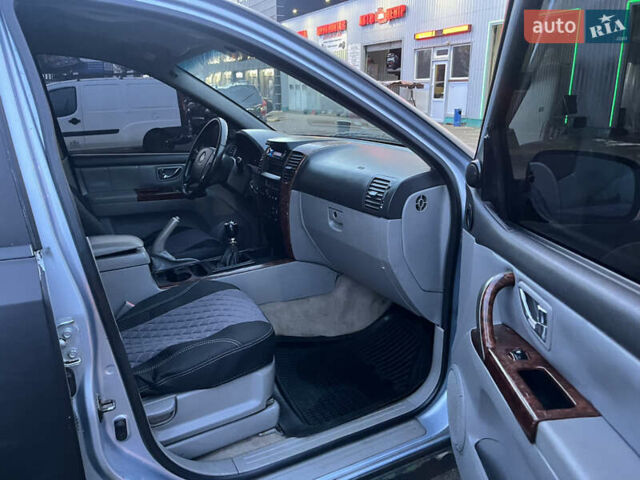 Кіа Соренто, об'ємом двигуна 2.5 л та пробігом 200 тис. км за 3300 $, фото 9 на Automoto.ua