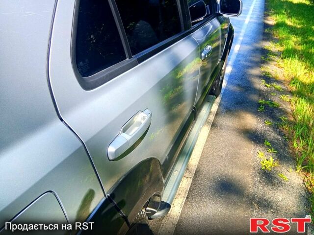 Киа Соренто 2006 в Киеве на Automoto.ua Киа Соренто, объемом двигателя 2.5 л и пробегом 300 тыс. км за 3750 $, фото 5 на Automoto.ua