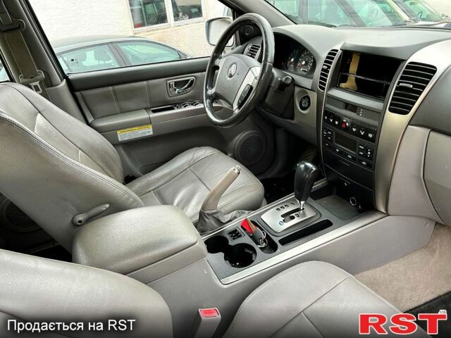 Киа Соренто, объемом двигателя 25 л и пробегом 220 тыс. км за 4100 $, фото 2 на Automoto.ua