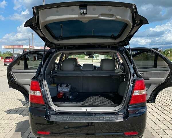 Киа Соренто, объемом двигателя 2.5 л и пробегом 383 тыс. км за 7550 $, фото 16 на Automoto.ua