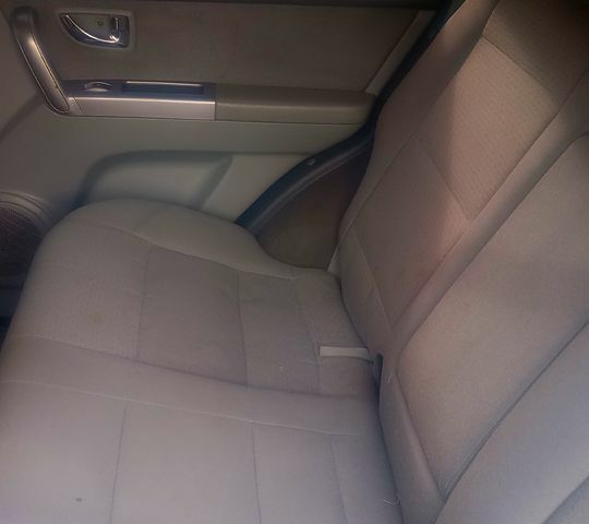 Киа Соренто, объемом двигателя 2.5 л и пробегом 230 тыс. км за 3800 $, фото 1 на Automoto.ua