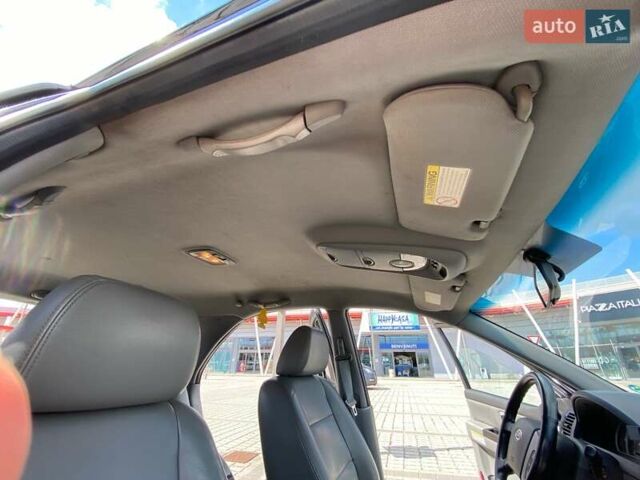 Киа Соренто, объемом двигателя 2.5 л и пробегом 383 тыс. км за 7550 $, фото 10 на Automoto.ua