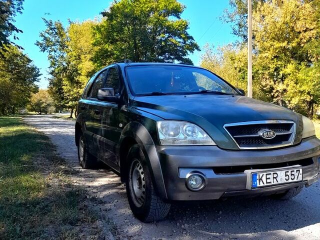 Киа Соренто, объемом двигателя 2.5 л и пробегом 317 тыс. км за 3800 $, фото 2 на Automoto.ua