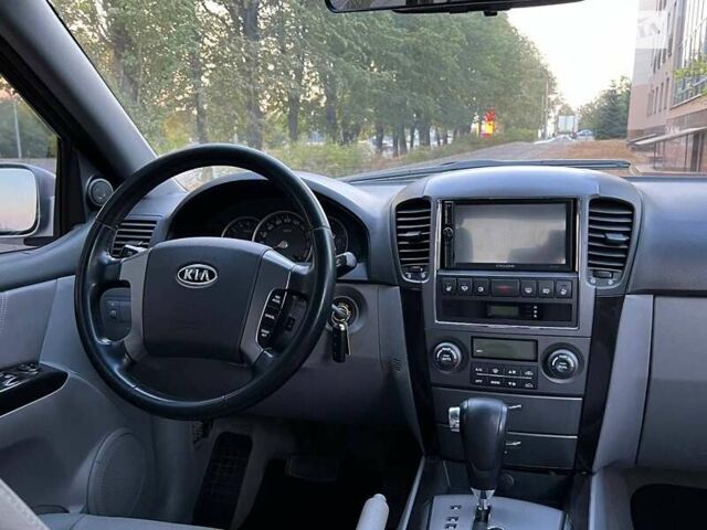 Киа Соренто, объемом двигателя 2.5 л и пробегом 233 тыс. км за 9300 $, фото 21 на Automoto.ua
