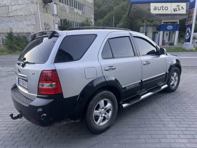 Киа Соренто, объемом двигателя 2.5 л и пробегом 173 тыс. км за 8500 $, фото 4 на Automoto.ua