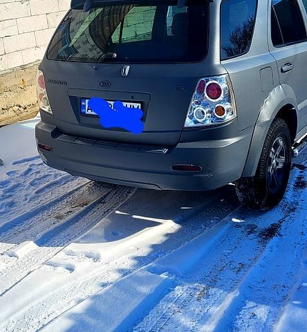 Киа Соренто, объемом двигателя 20 л и пробегом 280 тыс. км за 6500 $, фото 8 на Automoto.ua