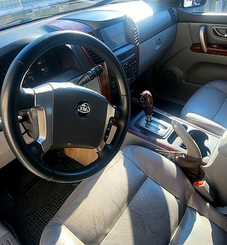 Киа Соренто, объемом двигателя 20 л и пробегом 280 тыс. км за 6500 $, фото 1 на Automoto.ua