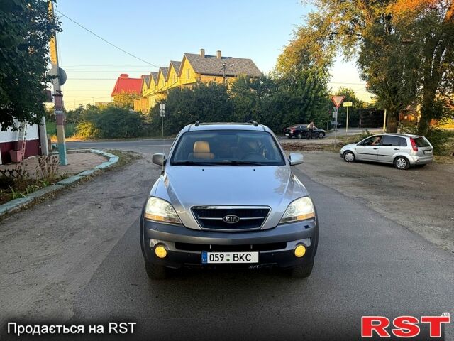 Киа Соренто, объемом двигателя 2.5 л и пробегом 200 тыс. км за 3950 $, фото 4 на Automoto.ua