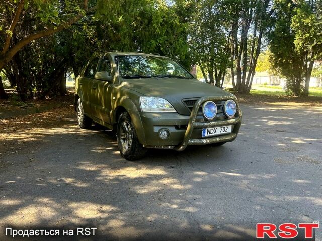 Киа Соренто, объемом двигателя 2.5 л и пробегом 315 тыс. км за 3100 $, фото 5 на Automoto.ua