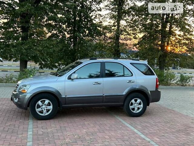 Киа Соренто, объемом двигателя 2.5 л и пробегом 233 тыс. км за 9300 $, фото 6 на Automoto.ua