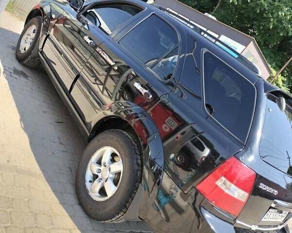 Киа Соренто, объемом двигателя 2.5 л и пробегом 255 тыс. км за 7500 $, фото 2 на Automoto.ua