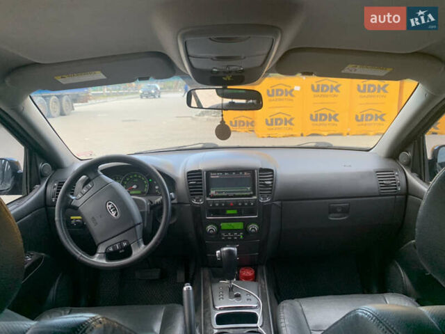 Киа Соренто, объемом двигателя 2.5 л и пробегом 195 тыс. км за 8400 $, фото 5 на Automoto.ua
