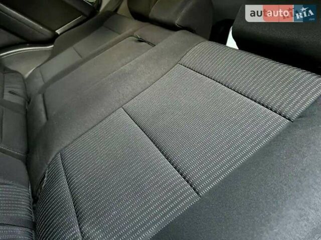 Кіа Соренто, об'ємом двигуна 2.5 л та пробігом 227 тис. км за 9500 $, фото 17 на Automoto.ua