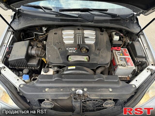 Киа Соренто, объемом двигателя 2.5 л и пробегом 200 тыс. км за 5950 $, фото 1 на Automoto.ua
