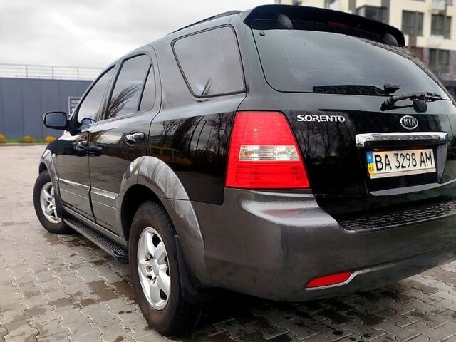 Киа Соренто, объемом двигателя 2.5 л и пробегом 213 тыс. км за 8500 $, фото 3 на Automoto.ua
