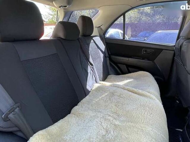 Киа Соренто, объемом двигателя 2.5 л и пробегом 177 тыс. км за 9000 $, фото 10 на Automoto.ua
