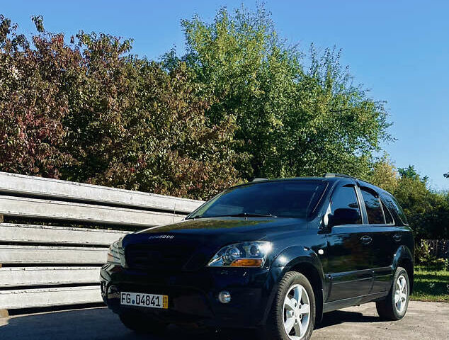 Киа Соренто, объемом двигателя 2.5 л и пробегом 248 тыс. км за 6000 $, фото 2 на Automoto.ua