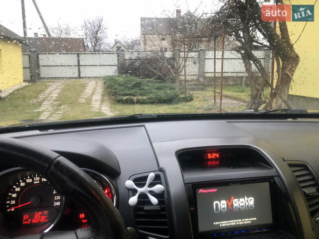Киа Соренто, объемом двигателя 2.2 л и пробегом 216 тыс. км за 12700 $, фото 14 на Automoto.ua